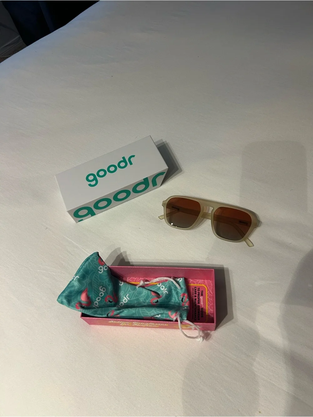 BRAND NEW GOODR SUNNIES